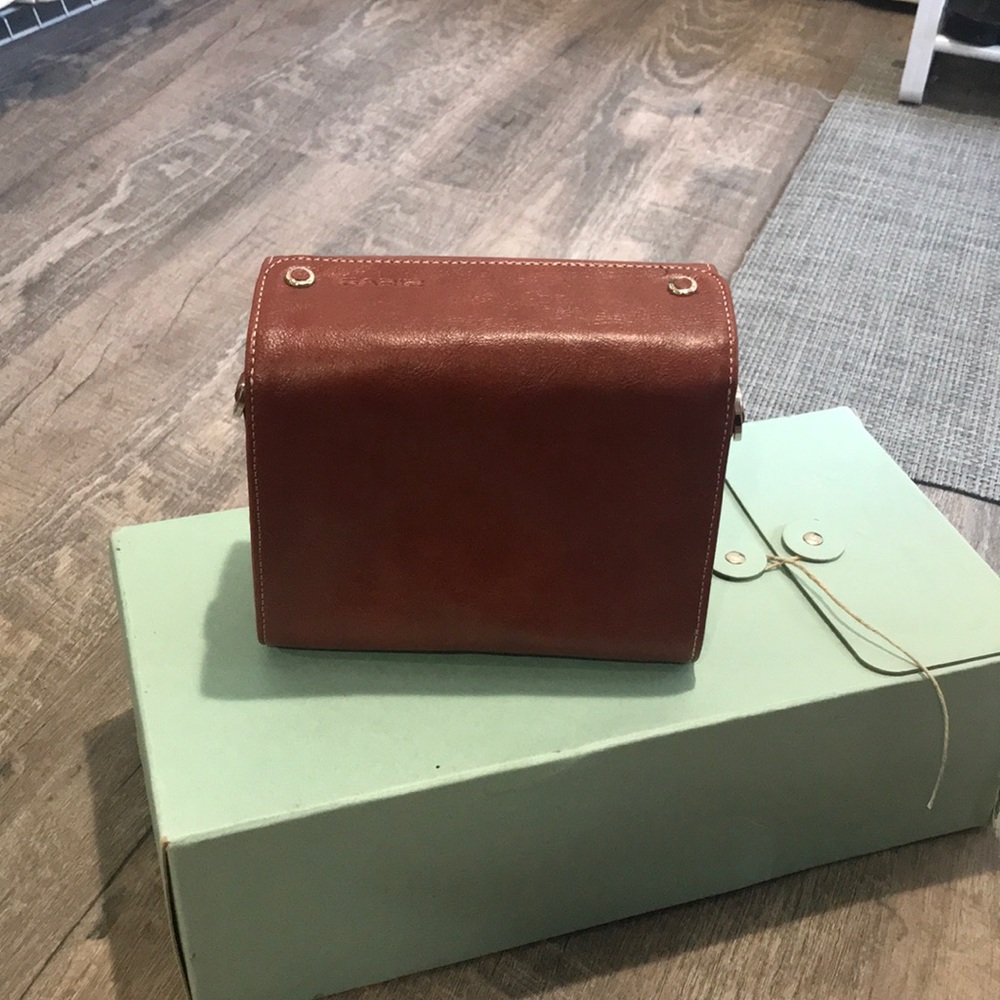 Leather crossbody bag